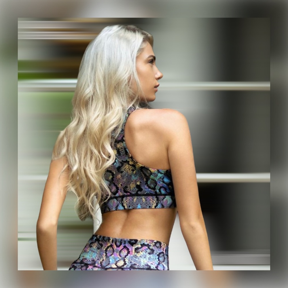 Active Workout Iridescent Snakeskin Sports Bra - Picture 2 of 3